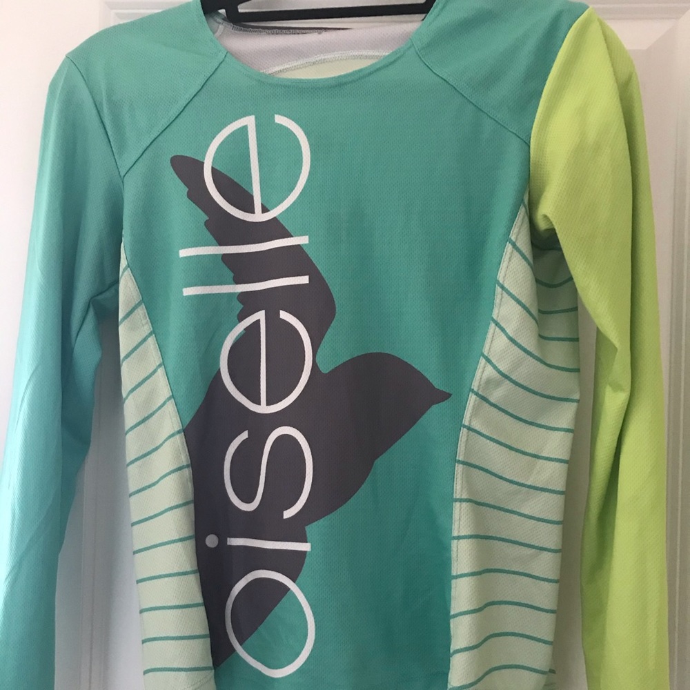 Long sleeve Oiselle team shirt